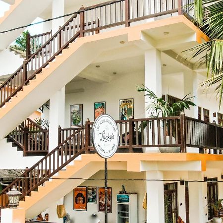 ウェリガマ Lucky'S Surf Camp Bed & Breakfast エクステリア 写真