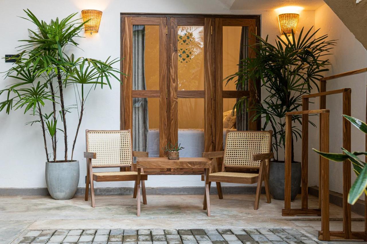 ウェリガマ Lucky'S Surf Camp Bed & Breakfast エクステリア 写真
