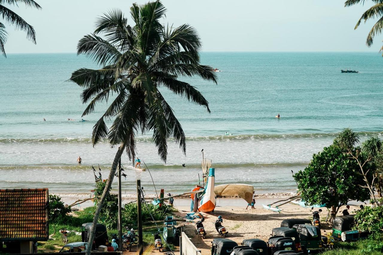 ウェリガマ Lucky'S Surf Camp Bed & Breakfast エクステリア 写真